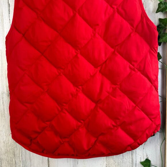 J Crew Quilted Puffer Vest Sz M Hot Red Zip Up Down Sleeveless Jacket - Picture 6 of 8